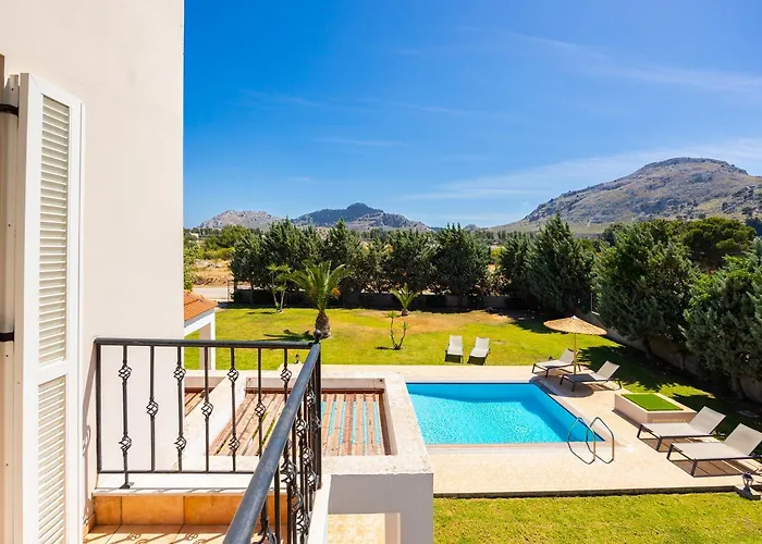 Villa Afrodite Classico *