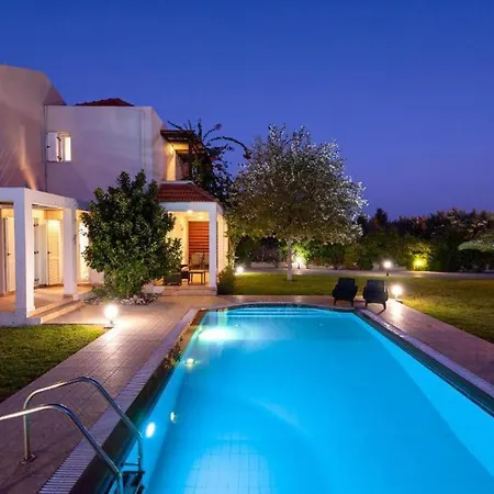 Afrodite Classico Villa *