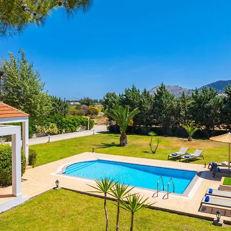 Villa Afrodite Classico *