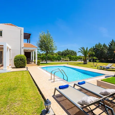 Villa Afrodite Classico *