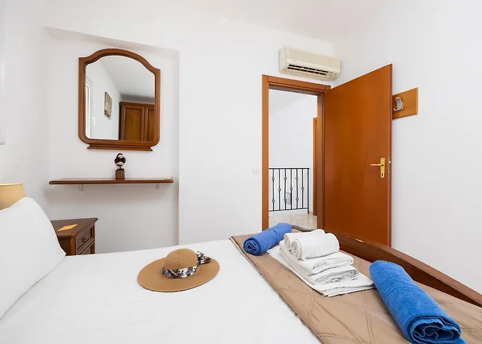 Afrodite Classico Villa *